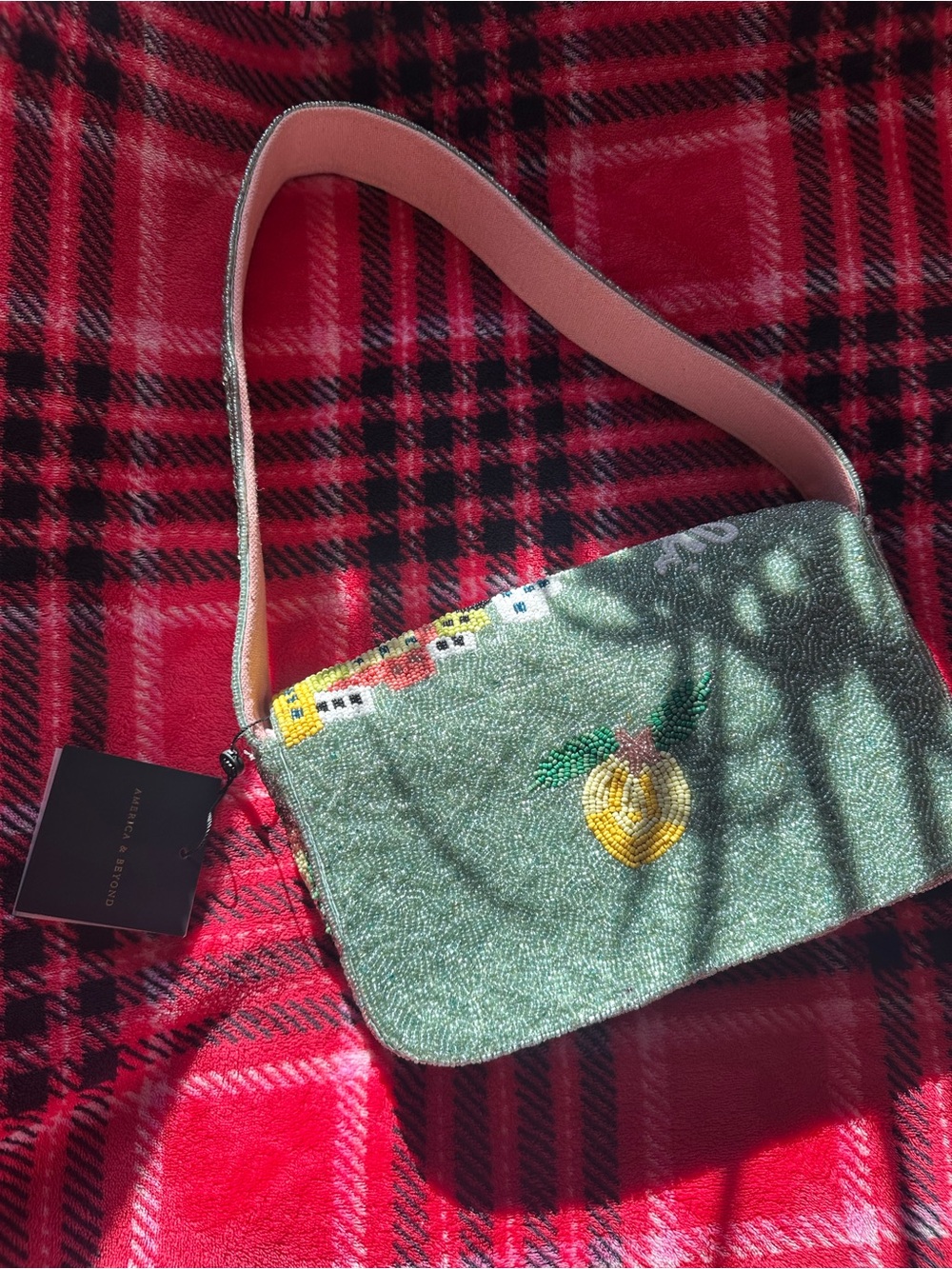 Green Beaded Floral Shoulder Bag with Pink Strap - Picture 3 of 3